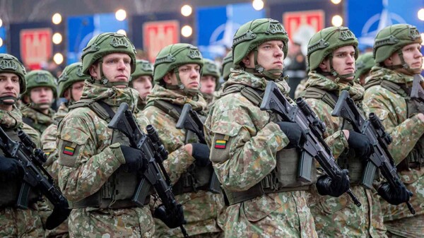 Lithuania declares emergency due to smuggling balloons from Belarus